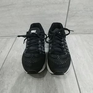 Nike Zoom Pegasus 32 Sneaker